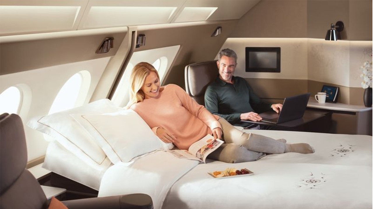 Top 5 Best Luxury Airlines in 2017 - 4