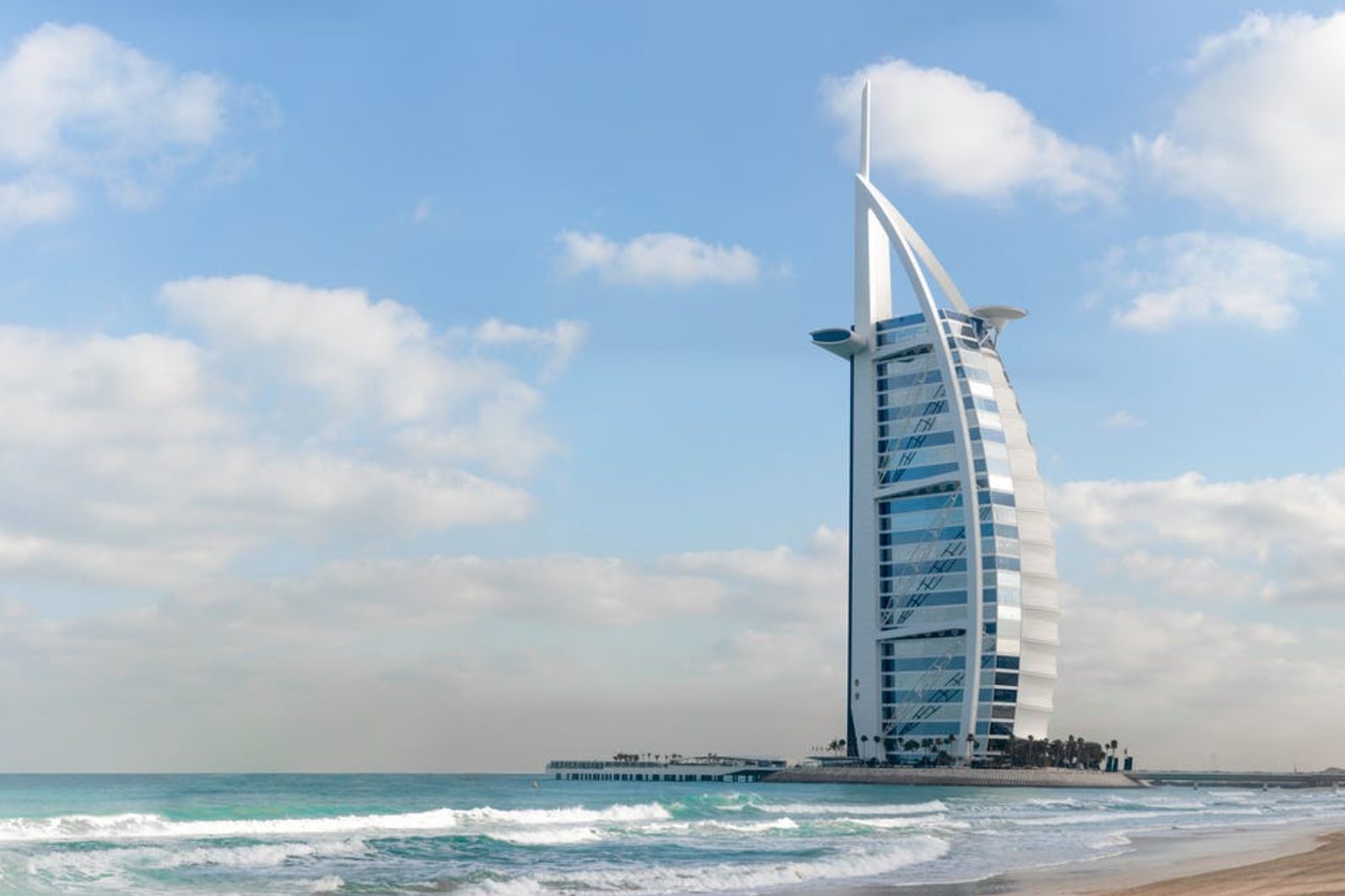 Cheap Business Class | First Class to Dubai.Last Minute Flights 